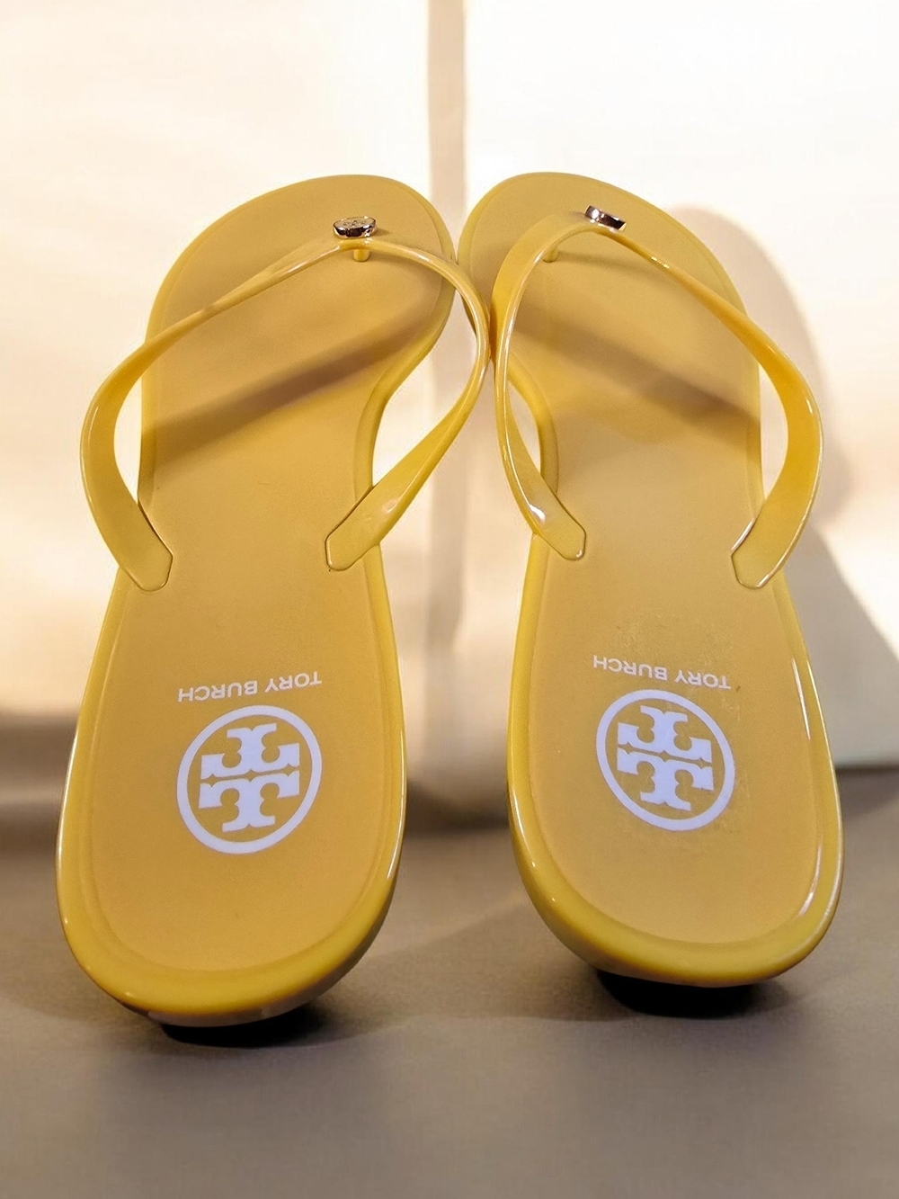 Tory Burch Yellow Jelly Thong Sandals with Logo Medallion - Picture 3 of 4